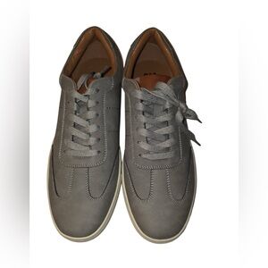 SM New York Gray Men's Lace-Up Casual Sneakers